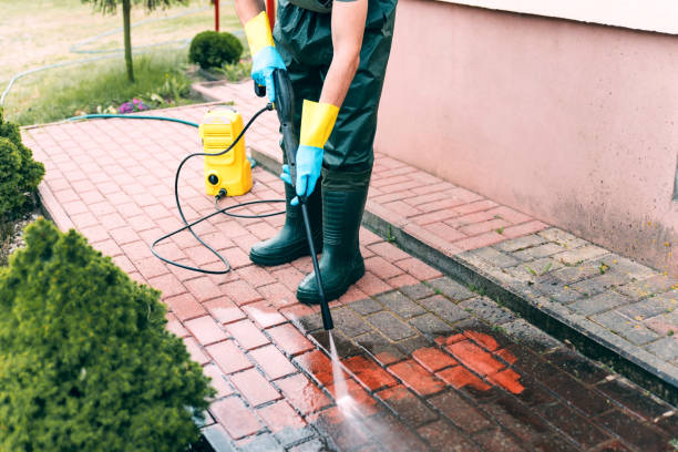Why Choose Our Certified Pressure Washing Experts for Your Project Needs in Havre De Grace, MD?